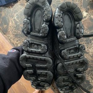 Men size 8 vapor max